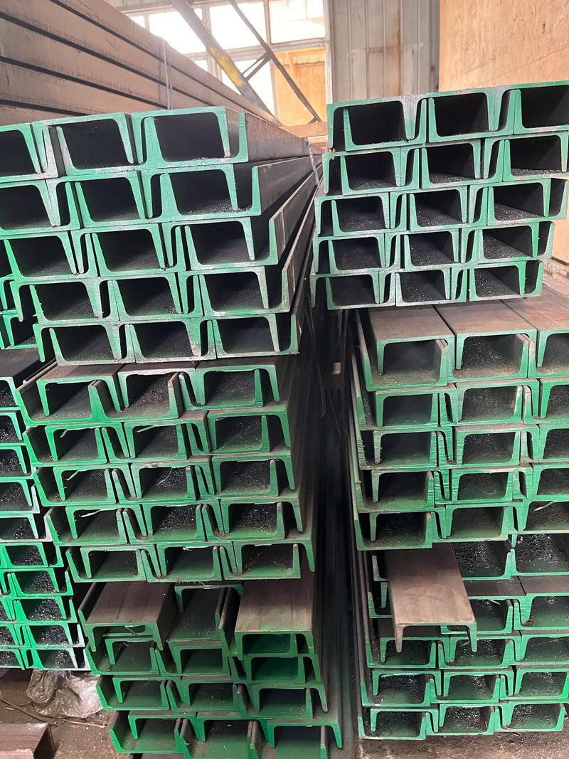 仁化幕墙槽钢插芯